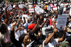 Read more about the article Women This Week: Record Protest in Kenya Against Femicide