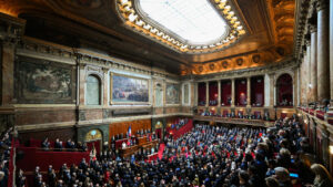 Read more about the article France makes abortion a constitutional right in historic Versailles vote