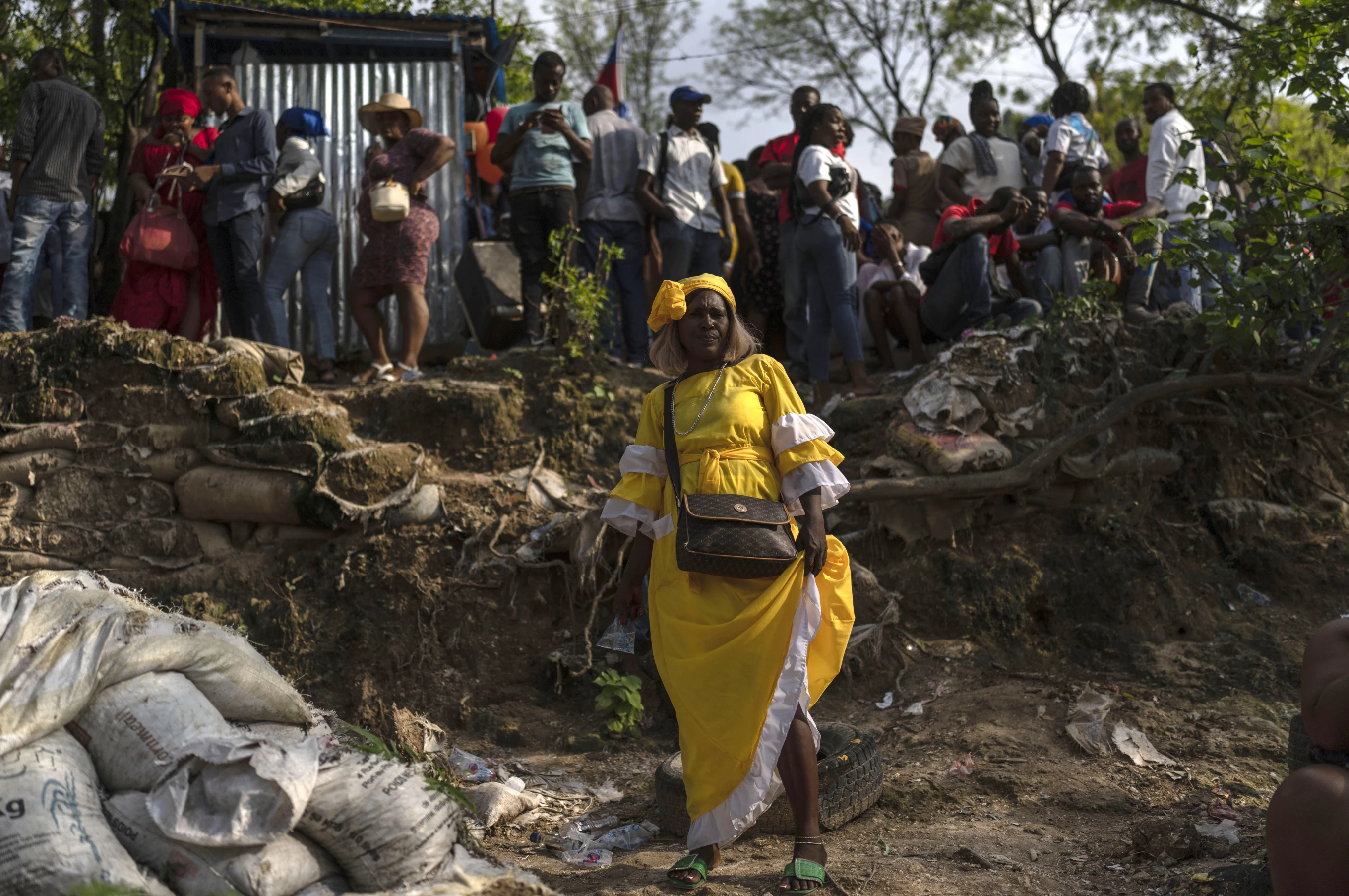 You are currently viewing Shunned for centuries, Vodou grows powerful as Haitians seek solace from unrelenting gang violence