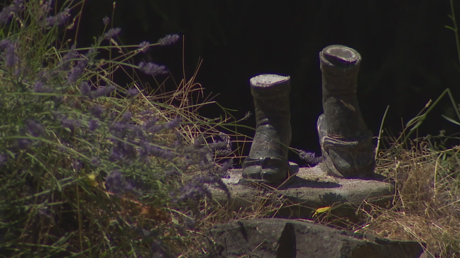 You are currently viewing Statue of girl who survived Hiroshima bombing missing from Seattle park