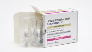 Read more about the article FDA approves updated COVID vaccines from Moderna and Pfizer