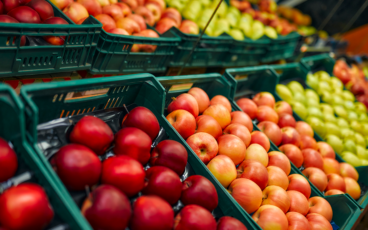 You are currently viewing Flavonoid-Rich Fruit Consumption in Midlife May Ward Off Late-Life Dementia