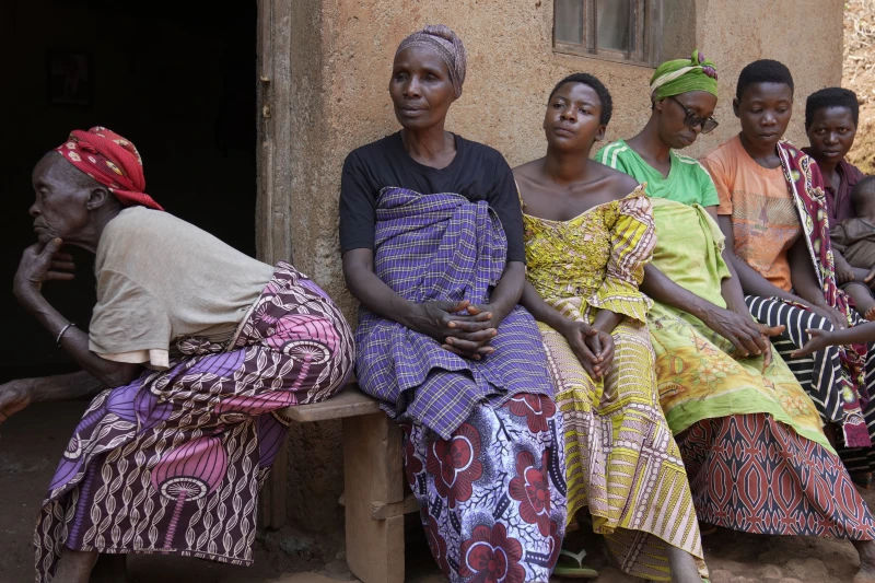 You are currently viewing A melodic greeting between women in Burundi is at risk of being lost