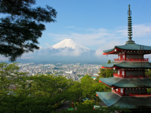 Read more about the article Japan’s Mount Fuji Has Now Remained Snowless for the Longest Time in Its 130-Year Record