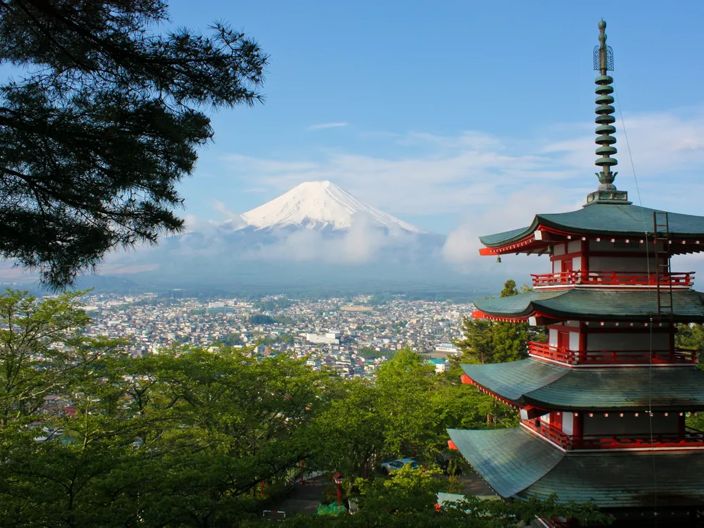 You are currently viewing Japan’s Mount Fuji Has Now Remained Snowless for the Longest Time in Its 130-Year Record