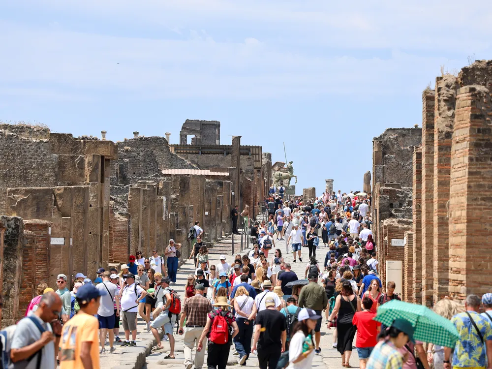 You are currently viewing Pompeii Introduces New Limits on Daily Visitors to Protect the Ancient City From Overtourism