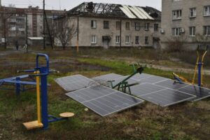 Read more about the article Ukraine has seen success in building clean energy, which is harder for Russia to destroy