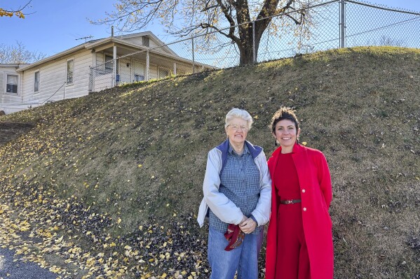 You are currently viewing St. Louis was once known as Mound City for its many Native American mounds. Just one remains