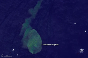 Read more about the article NASA Snaps Photos of Underwater ‘Sharkcano’ Erupting