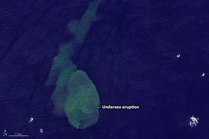 You are currently viewing NASA Snaps Photos of Underwater ‘Sharkcano’ Erupting