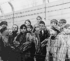 Read more about the article Auschwitz was liberated 80 years ago. The spotlight is on survivors as their numbers dwindle