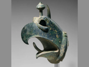 Read more about the article The Met Returns Stolen Seventh-Century B.C.E. Bronze Griffin Head to Greece