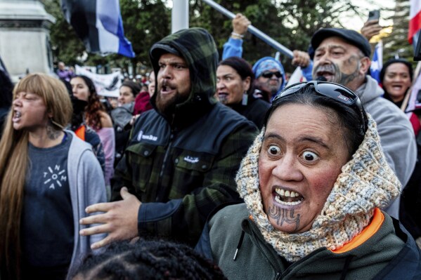You are currently viewing How uproar over a Māori haka, beloved in New Zealand life, sowed chaos and gridlock in Parliament