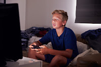 Read more about the article Screentime Addictive Behaviors in Children Common, Tied to Later Suicidality