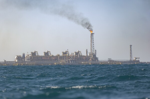 You are currently viewing A new natural gas project off Senegal makes fishing communities feel threatened