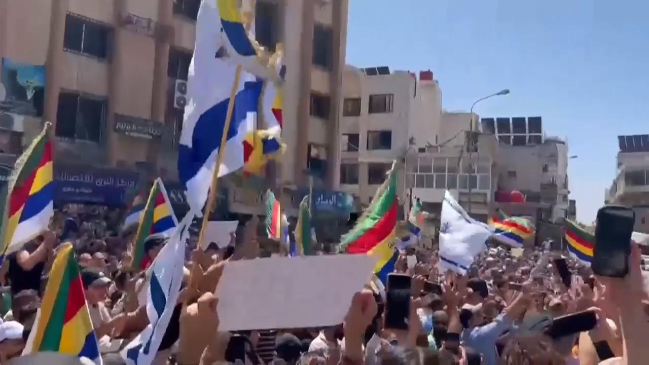 You are currently viewing Druze demand self determination in largest protest held since deadly clashes in Syria