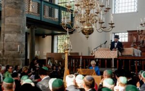 Read more about the article In face of rising antisemitism, Amsterdam’s Portugese synagogue celebrates 350 years