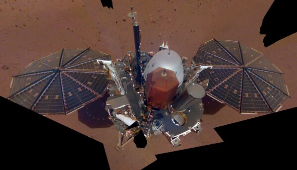 You are currently viewing Marsquakes indicate a solid core for the red planet, just like Earth