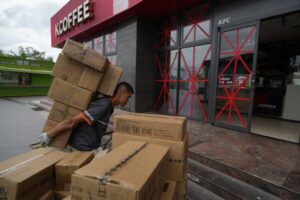 Read more about the article Southern China closes schools and cancels flights as Super Typhoon Ragasa nears