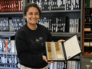 Read more about the article Meet the Scientist Digitizing Millions of Fossilized Pollen Grains to Reveal Earth’s Climate History