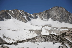 Read more about the article By 2100, Humans Might See a Glacier-Free Sierra Nevada for the First Time Ever