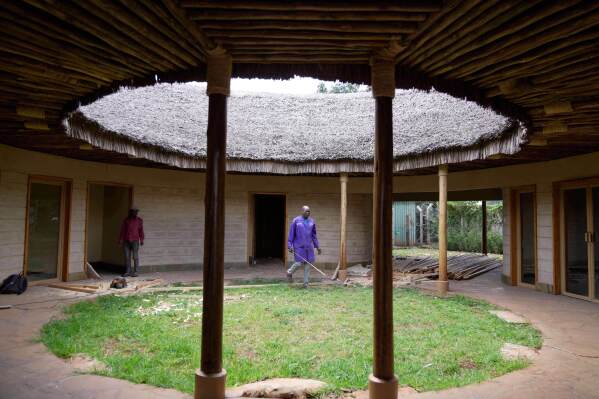 You are currently viewing A mushroom farm in Kenya and fungi-based panels give hope for sustainable building