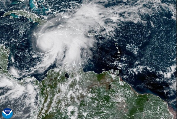 You are currently viewing As the Atlantic Ocean warms, climate change is fueling Hurricane Melissa’s ferocity