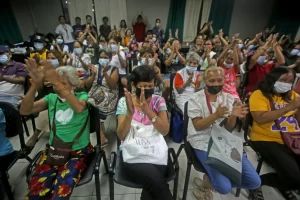 Read more about the article Duterte remains detained, but ‘when will trial start?’ drug war victims ask