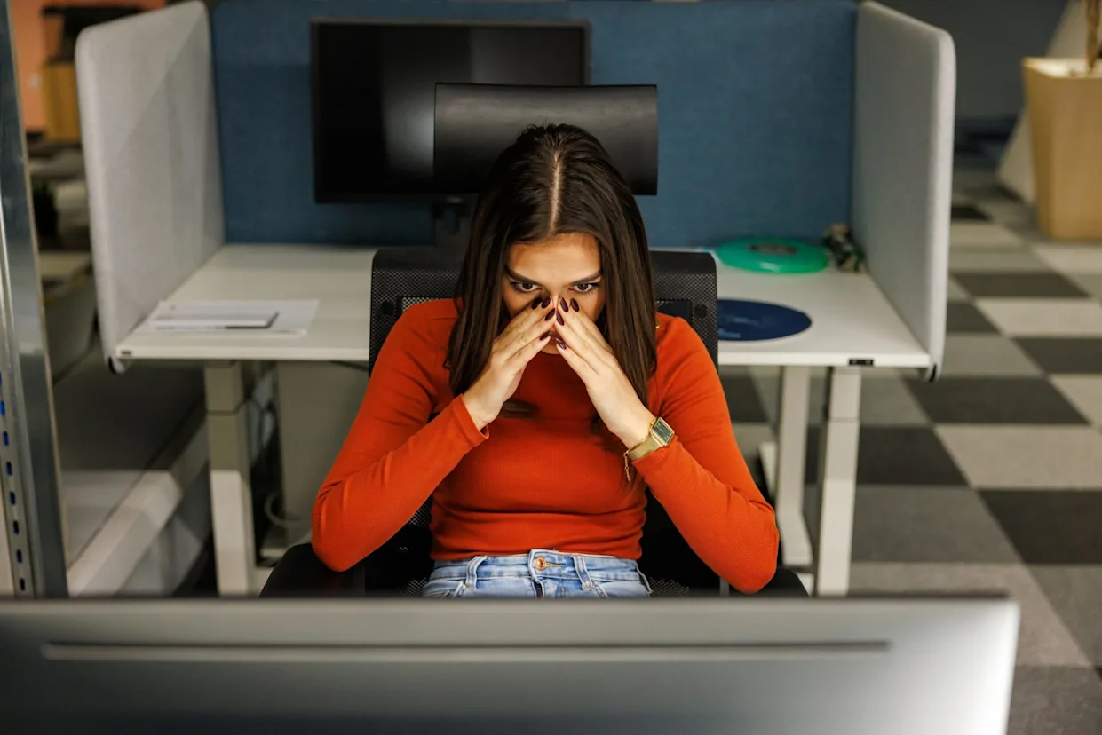 You are currently viewing Harvard Youth Poll finds 59% of young people fear AI threatens jobs