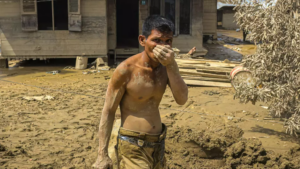 Read more about the article Starvation fears as flood toll passes 900 in Indonesia