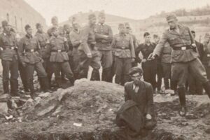 Read more about the article A Historian Has Finally Uncovered the Identity of the Nazi Gunman in a Haunting Holocaust Photograph
