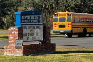 Read more about the article Boys at her school shared AI-generated, nude images of her. After a fight, she was the one expelled