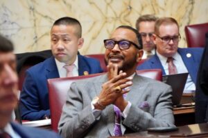 Read more about the article Legislature overrides Moore’s veto, approves creation of reparations commission
