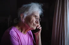 Read more about the article Brief Lay-Delivered Phone Interventions Can Reduce Loneliness Among Older Adults