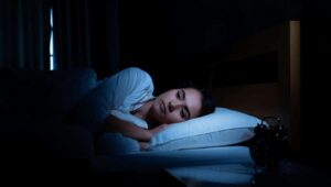 Read more about the article Sleeping in Total Darkness Benefits Heart Health
