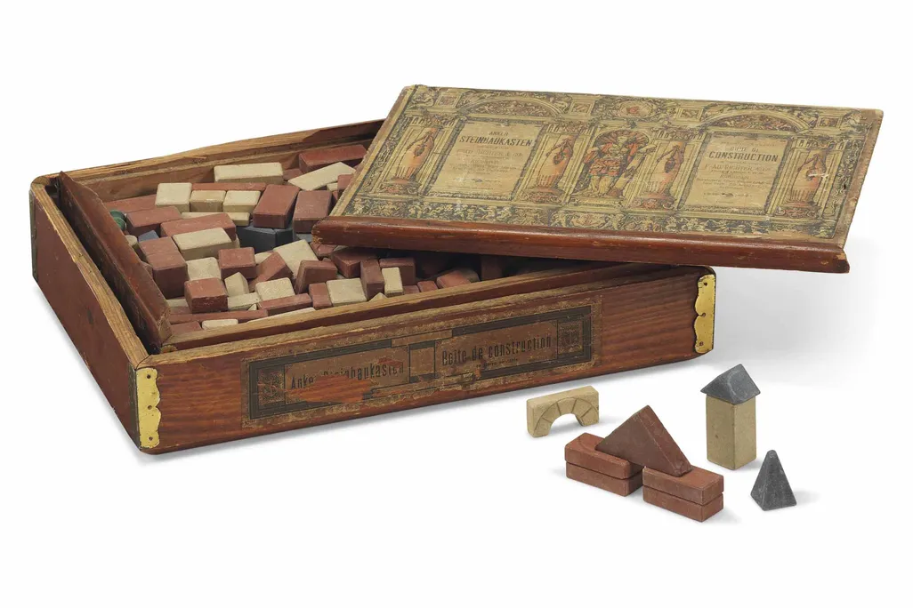 You are currently viewing Albert Einstein Played With These Building Blocks as a Child. Here’s How They Helped Shape His Magnificent Mind