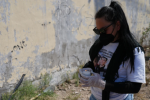 Read more about the article They scour the Mexican cartel lands for the missing — and for closure