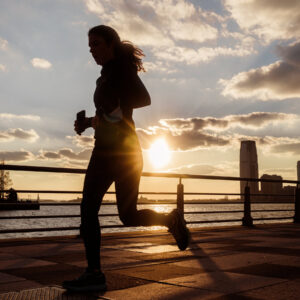 Read more about the article New study identifies the best time for exercise: morning or evening?