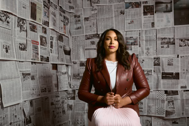 You are currently viewing A journalist filmed an ICE protest at a Minnesota church. Then federal agents showed up at her door