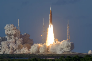 Read more about the article NASA’s Artemis 2 Mission Launches, Sending Humans Toward the Moon for the First Time in More Than 50 Years