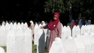 Read more about the article Bodies of newly identified Srebrenica victims buried on day commemorating 1995 genocide