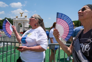 Read more about the article Meteorologists warn week ahead in US will have dangerous temps: ‘Heat is not to be played with’
